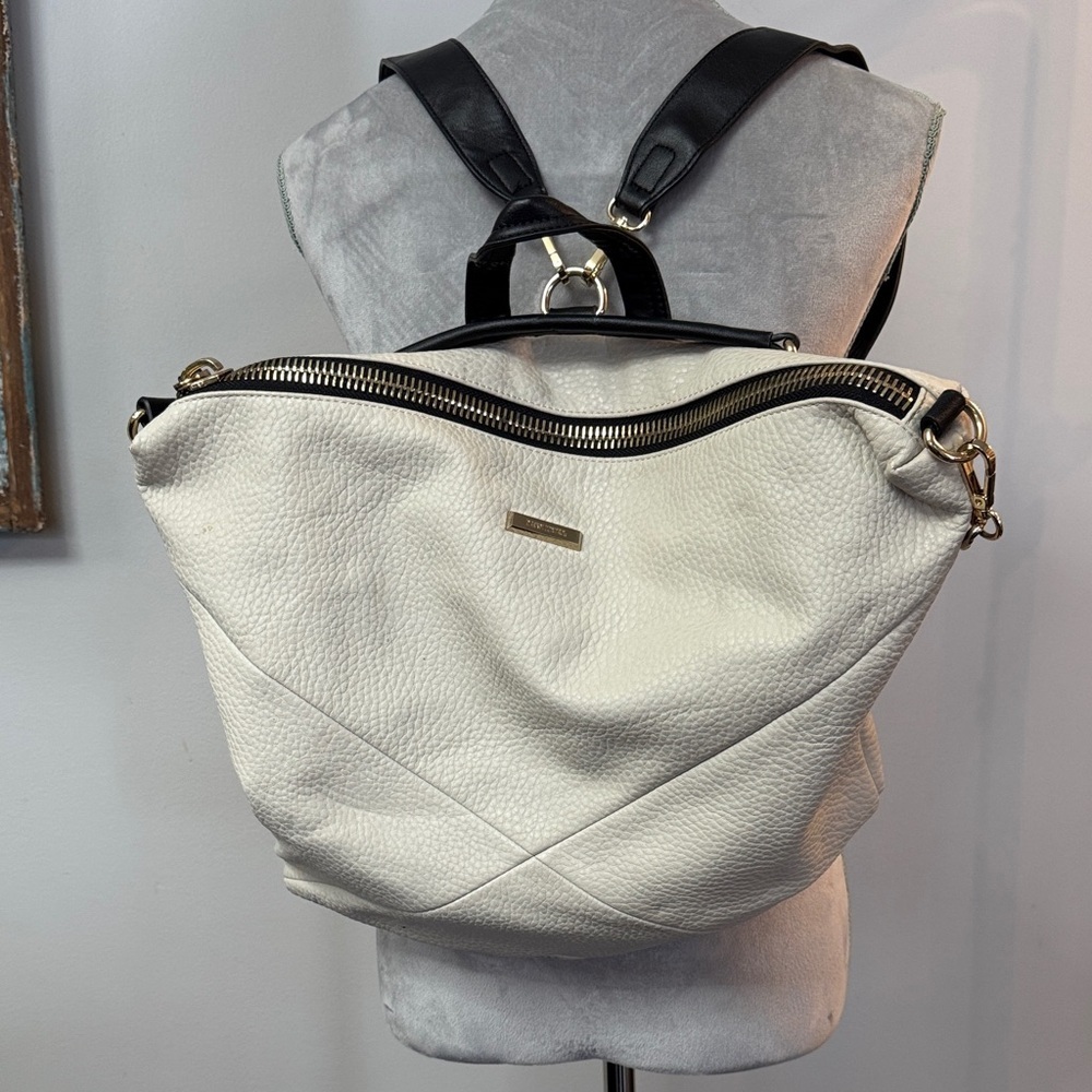 Dream Control Cream Leather Backpack shoulder bag with chunky large zipper